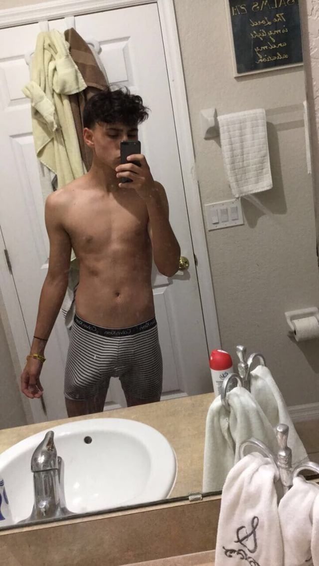 bicuriouspxpi OnlyFans profile picture