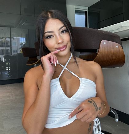 mara.allure OnlyFans picture