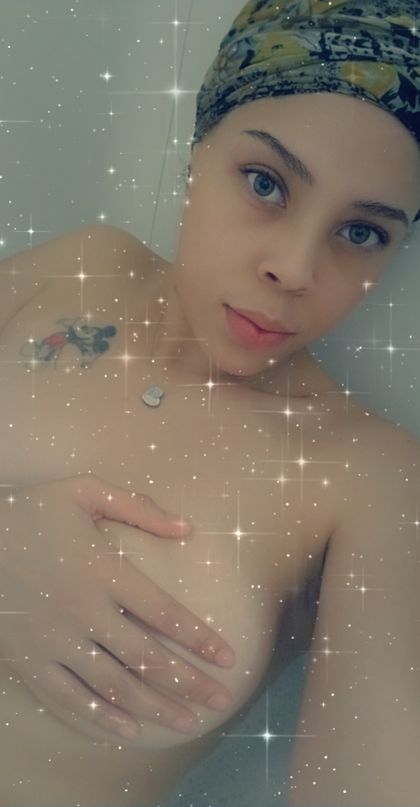 greeneyedbeauty93 OnlyFans picture
