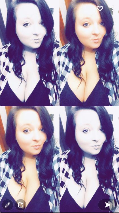 emmlovinit OnlyFans picture