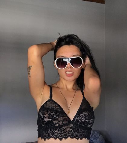honeylimoon OnlyFans picture