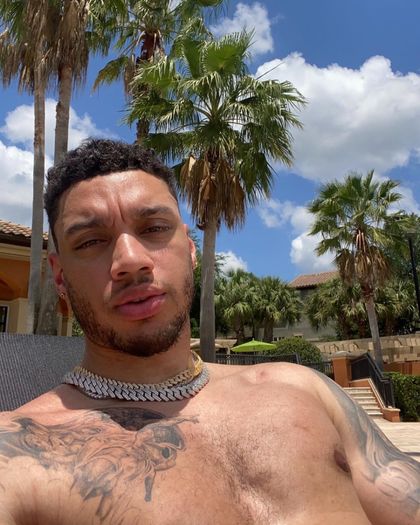 airthugger OnlyFans picture