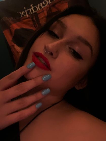 thehannahwest OnlyFans picture