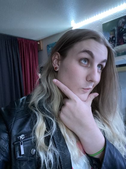 mistandmerchandise OnlyFans picture