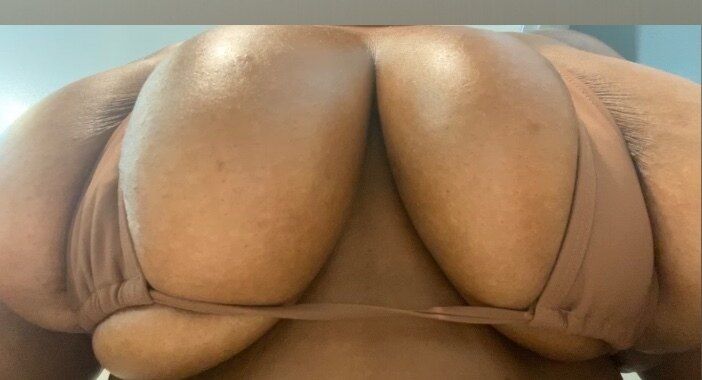 trophywifetitts OnlyFans profile picture