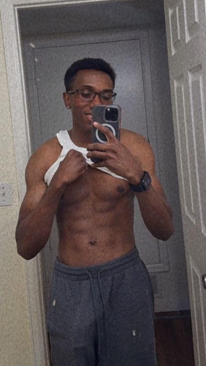 mozzy32 OnlyFans picture