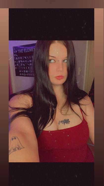 raineyros3 OnlyFans picture