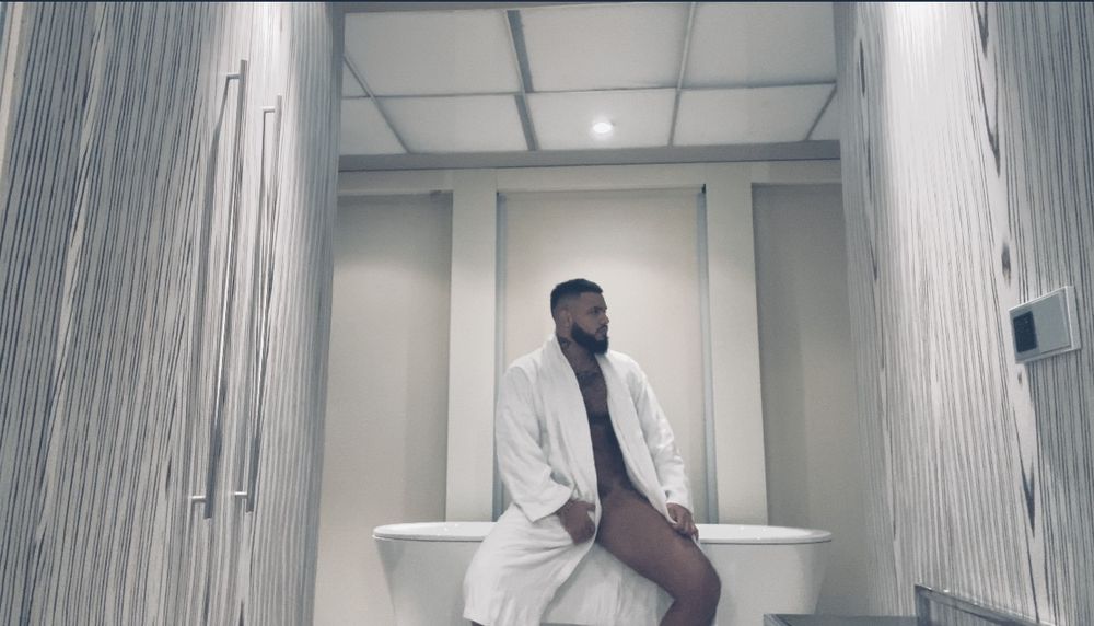 latinwolfbi OnlyFans profile picture
