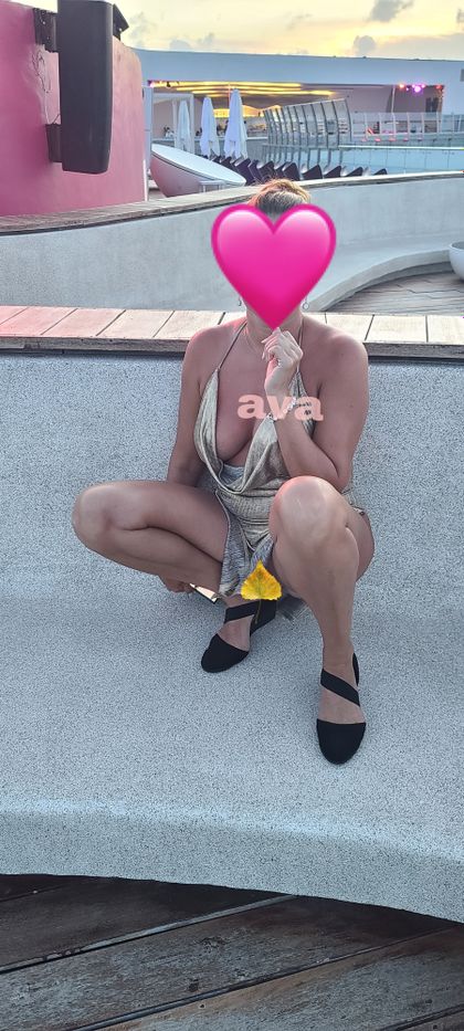msavasky OnlyFans picture
