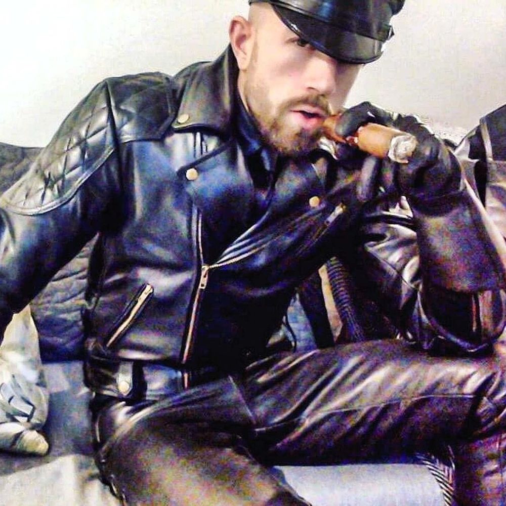 itlmakeyoureyeswater OnlyFans profile picture