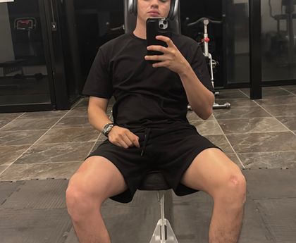 u442537830 OnlyFans picture