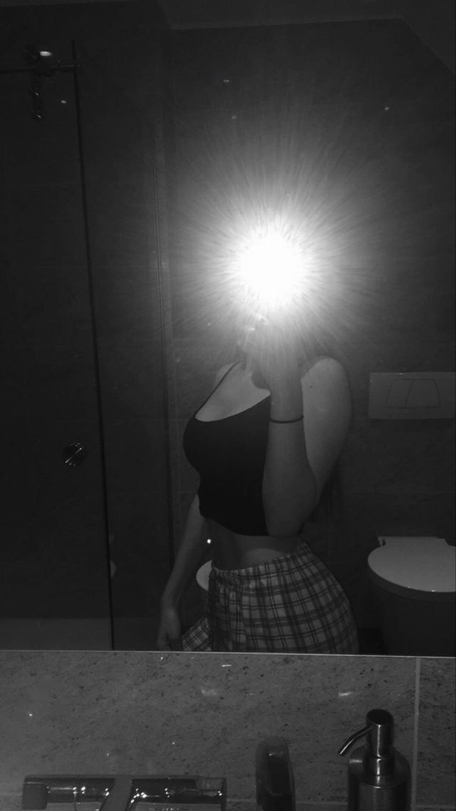 nadeira OnlyFans profile picture