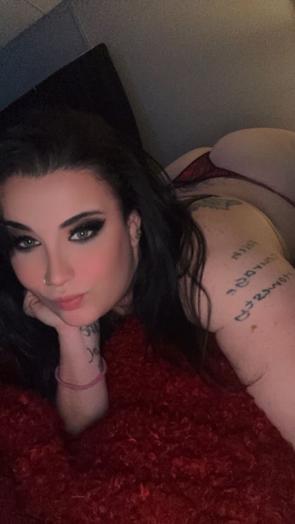 queensavage2388 OnlyFans picture