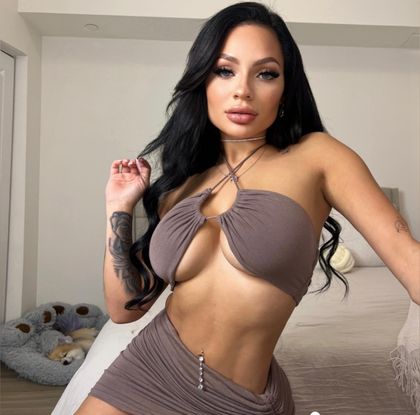 sexyselenastonetv OnlyFans picture