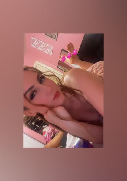 ladyyyy_renee OnlyFans picture