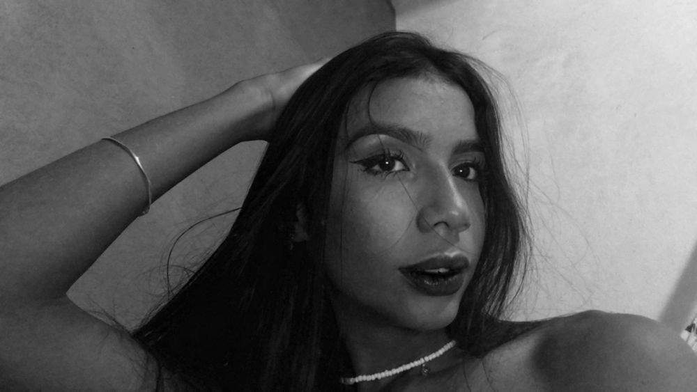 iasmints OnlyFans - Free Trial - Photos - Socials | FansMetrics.com