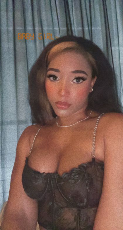 docile OnlyFans picture