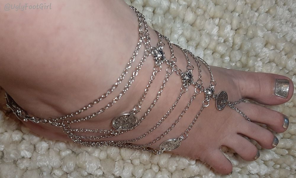 notsouglyfootgirl OnlyFans profile picture