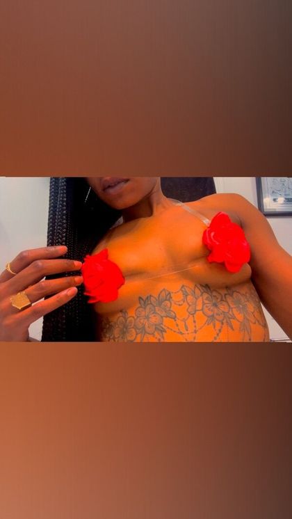 honeyvellour OnlyFans picture