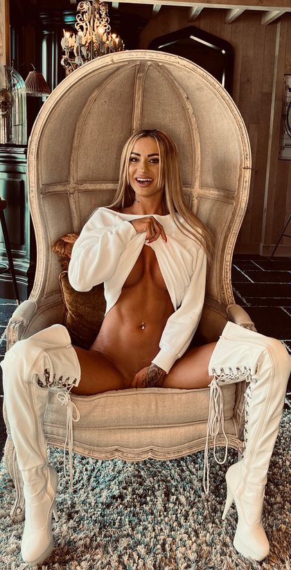 u184724601 OnlyFans picture