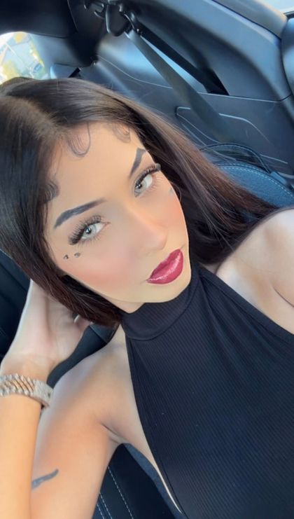 ukravemelly OnlyFans picture