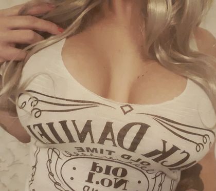 edith.from.sweden OnlyFans picture