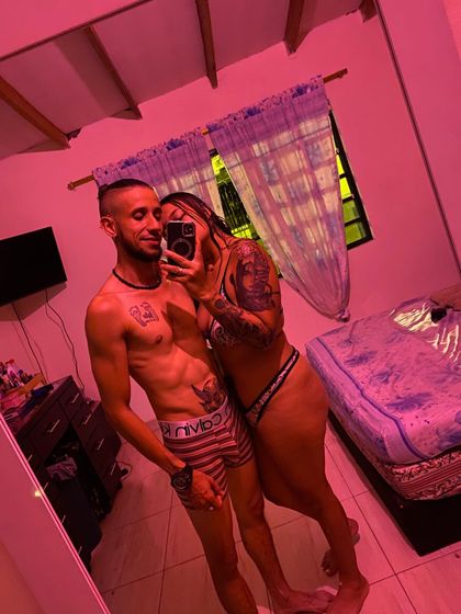 swingerhot OnlyFans picture
