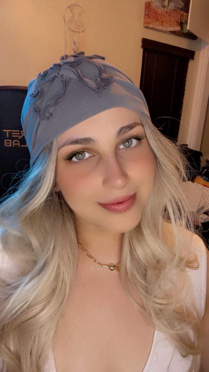 elleveemusik OnlyFans picture