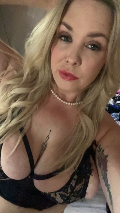 nicoleleigh0469 OnlyFans picture