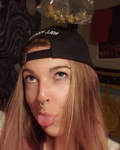 ruewiththevibes OnlyFans picture