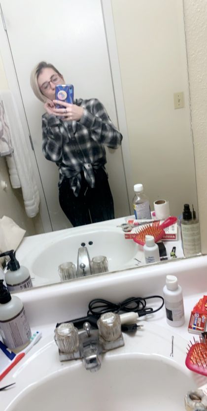 erikaellie OnlyFans picture