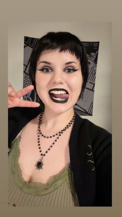 bellapoppins OnlyFans picture