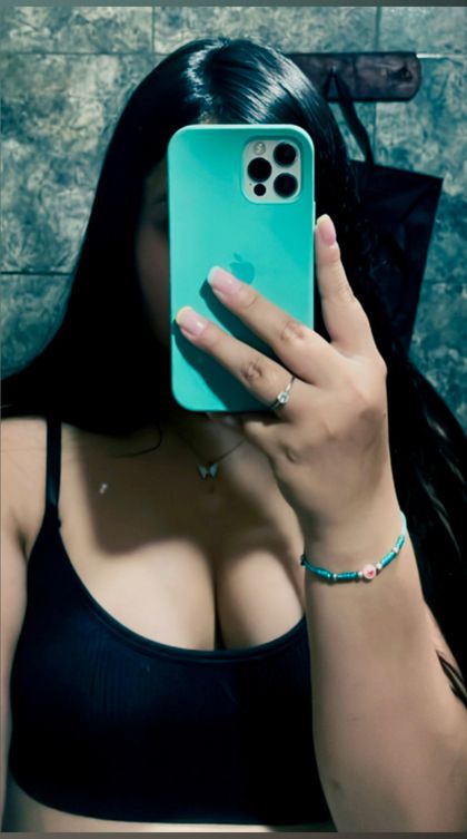 izzylightwoodd OnlyFans picture