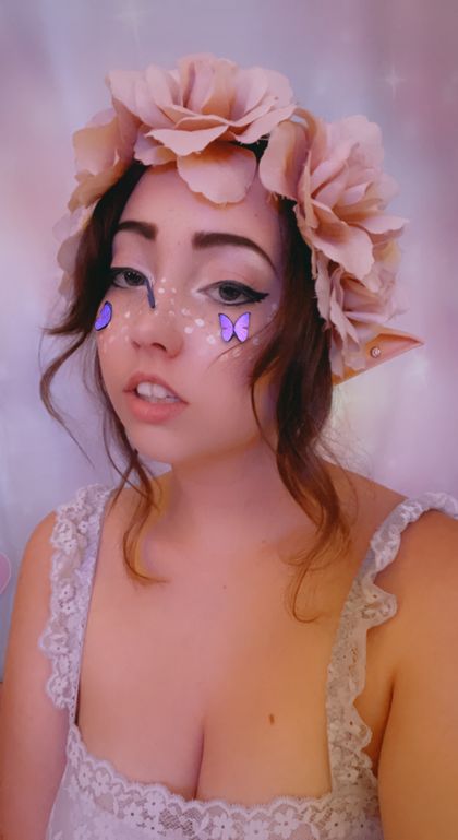 lavendergreytarot OnlyFans picture