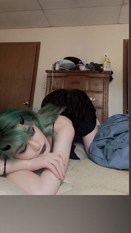 jazzybabest OnlyFans picture