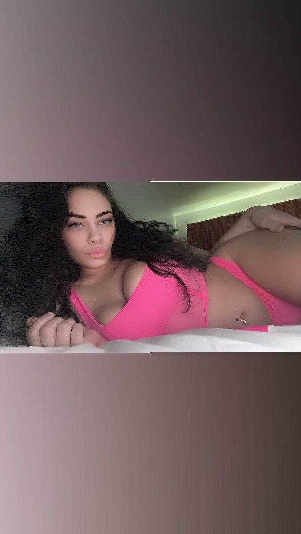 laylovesyou OnlyFans profile picture
