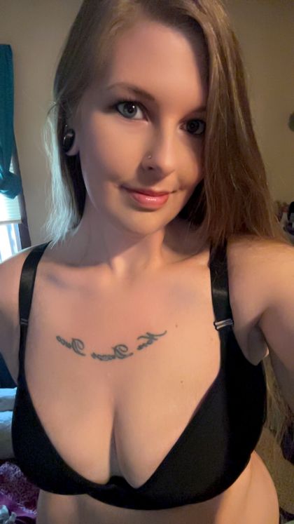 darlingxxpoisonxxivy OnlyFans picture