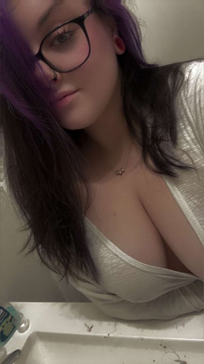emmerzhatesyou OnlyFans picture