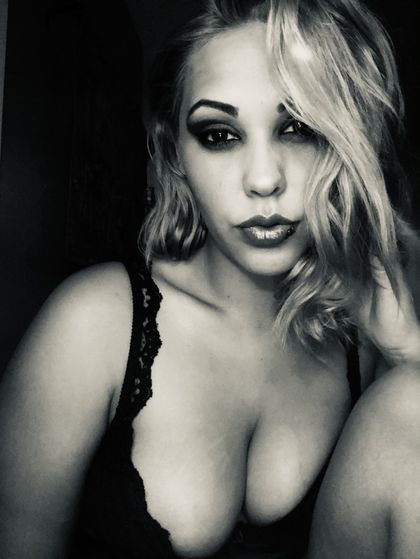 madamncasanova OnlyFans picture