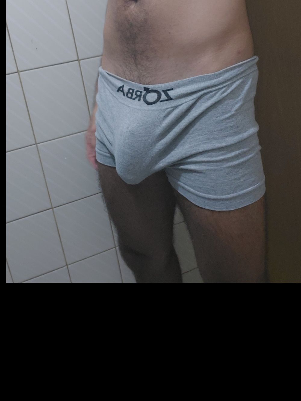 younghairyass1 OnlyFans profile picture