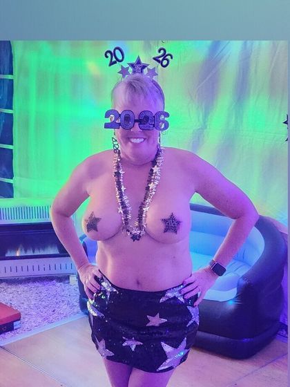 peekaboob74 OnlyFans picture