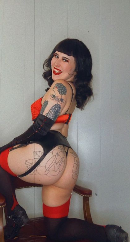 thefernfatale OnlyFans picture