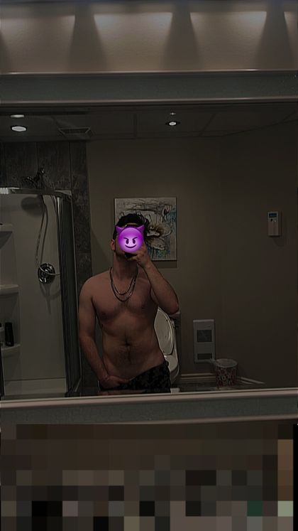 urlittleboyy OnlyFans picture