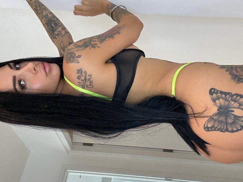 tinatattooed OnlyFans profile picture