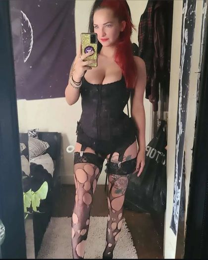 madamemandilynn OnlyFans picture