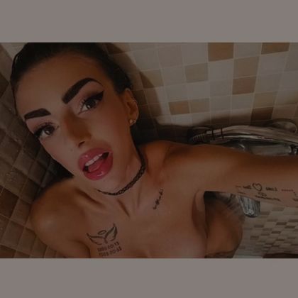 susaanita OnlyFans picture