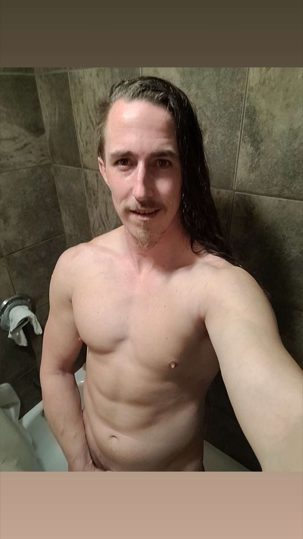 andrew1990get OnlyFans profile picture
