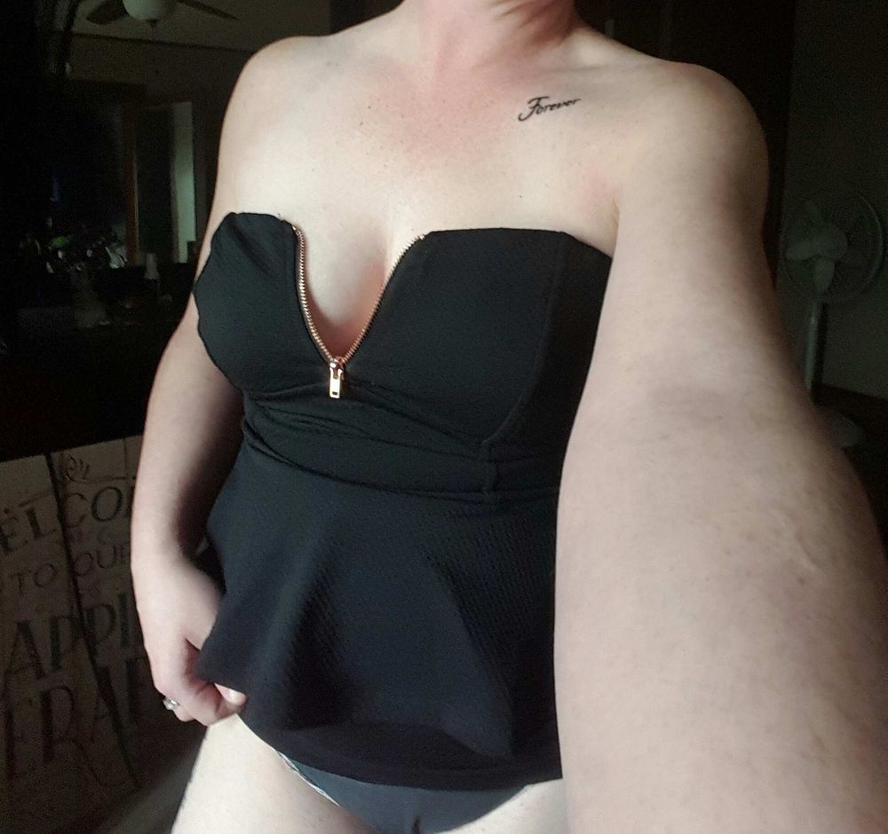 nolongeract OnlyFans profile picture