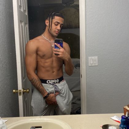 dionswood OnlyFans picture