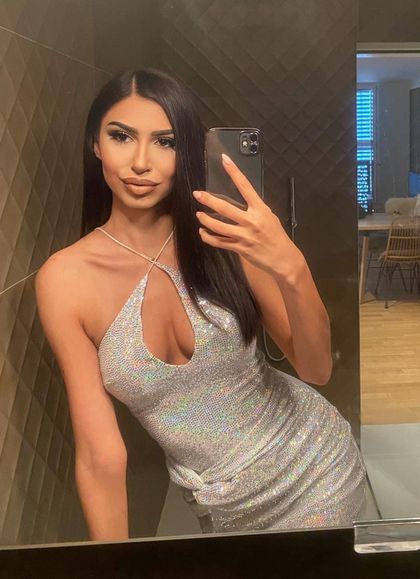 andreapetrova OnlyFans picture